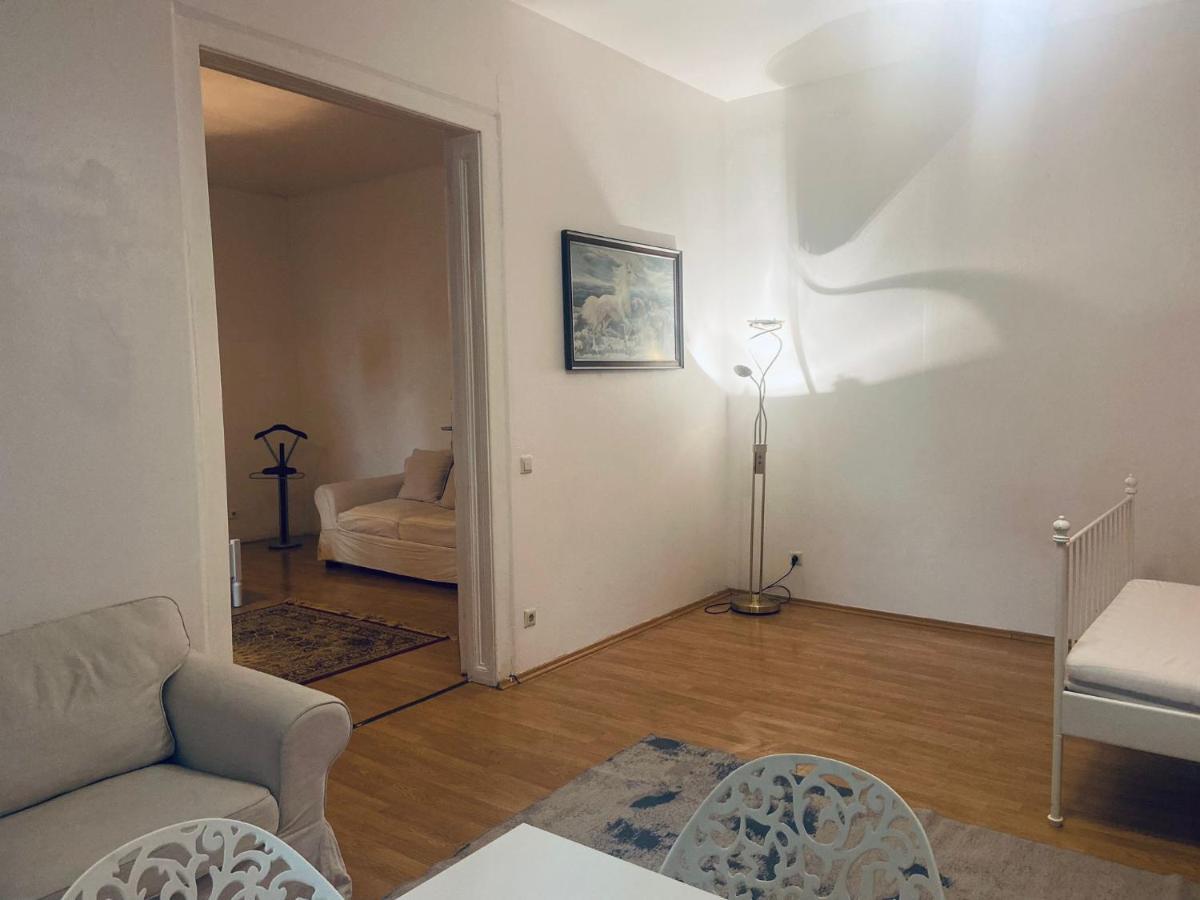 וינה Milos Apartment מראה חיצוני תמונה